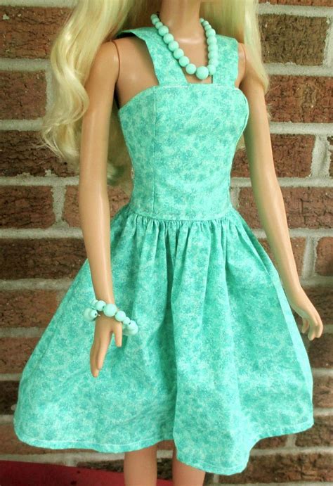 clothes for 28 inch barbie|28 inch barbie clothes patterns.